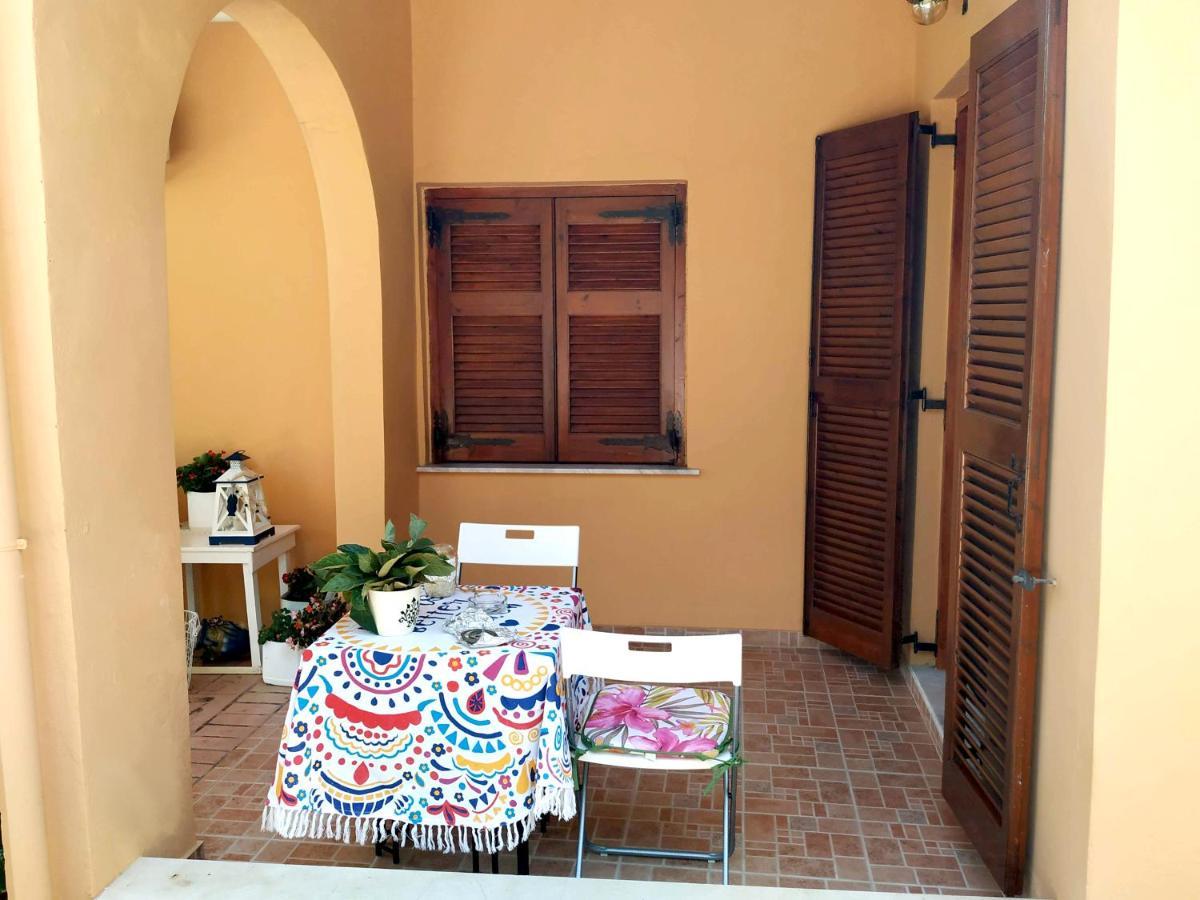 Family Holiday Apartment With Garden & Bbq Velonádes Exteriör bild